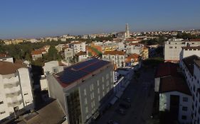 Hotel 4 Estações